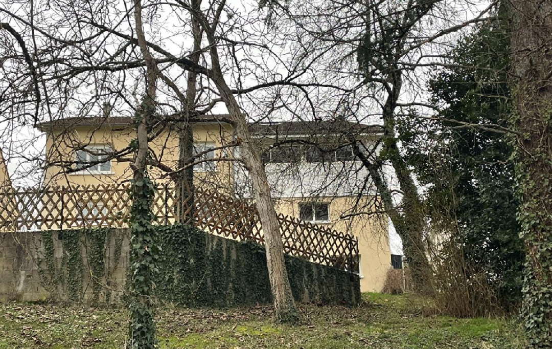 VALOIS IMMOBILIER : Maison / Villa | BOSMIE-L'AIGUILLE (87110) | 180 m2 | 298 000 € 