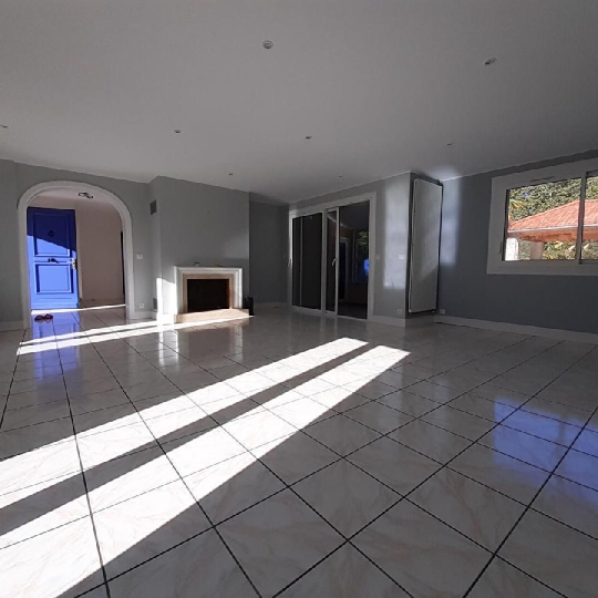  VALOIS IMMOBILIER : Maison / Villa | PANAZOL (87350) | 177 m2 | 2 400 &euro; 