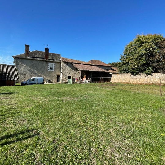  VALOIS IMMOBILIER : Maison / Villa | GORRE (87310) | 266 m2 | 107 750 € 