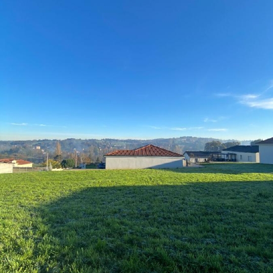  VALOIS IMMOBILIER : Ground | AIXE-SUR-VIENNE (87700) | 643 m2 | 60 775 € 