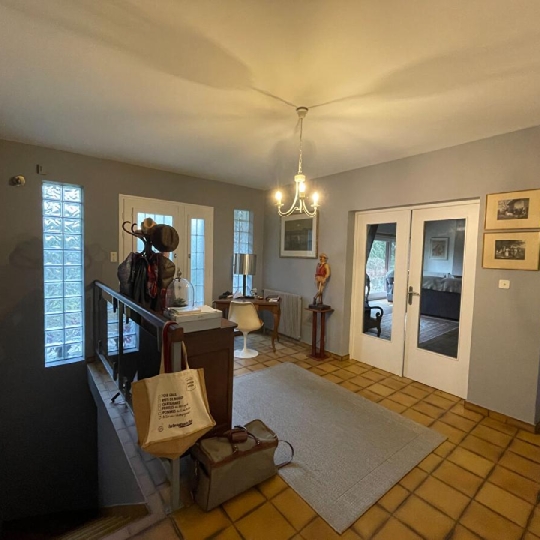  VALOIS IMMOBILIER : House | BESSINES-SUR-GARTEMPE (87250) | 208 m2 | 253 200 € 