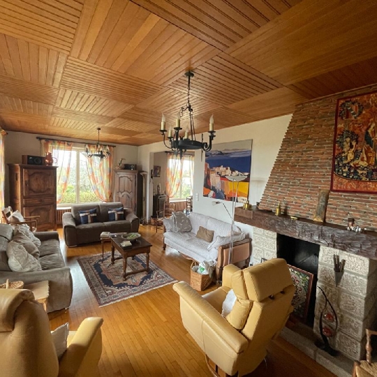  VALOIS IMMOBILIER : Maison / Villa | AIXE-SUR-VIENNE (87700) | 205 m2 | 299 620 € 
