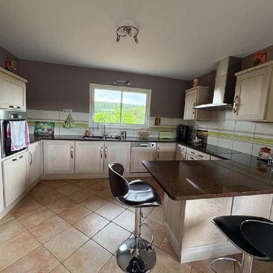  VALOIS IMMOBILIER : House | SAINT-HILAIRE-LES-PLACES (87800) | 160 m2 | 237 375 € 