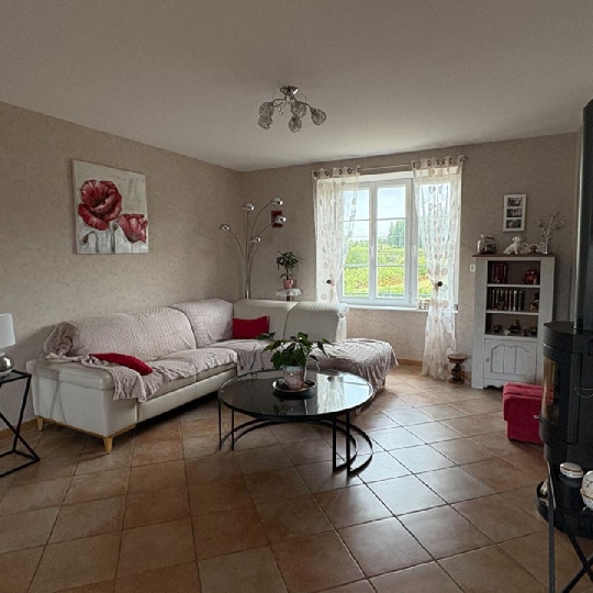  VALOIS IMMOBILIER : House | SAINT-HILAIRE-LES-PLACES (87800) | 160 m2 | 237 375 € 