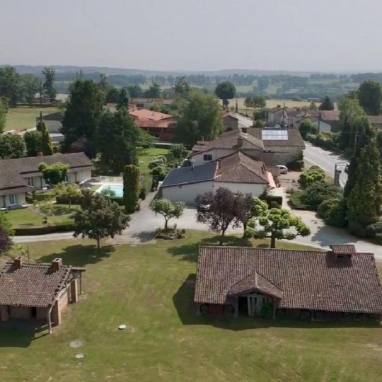  VALOIS IMMOBILIER : Maison / Villa | SEREILHAC (87620) | 1 000 m2 | 501 600 &euro; 