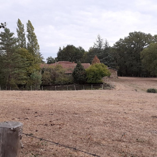  VALOIS IMMOBILIER : Maison / Villa | SAINT-CYR (87310) | 144 m2 | 107 750 &euro; 