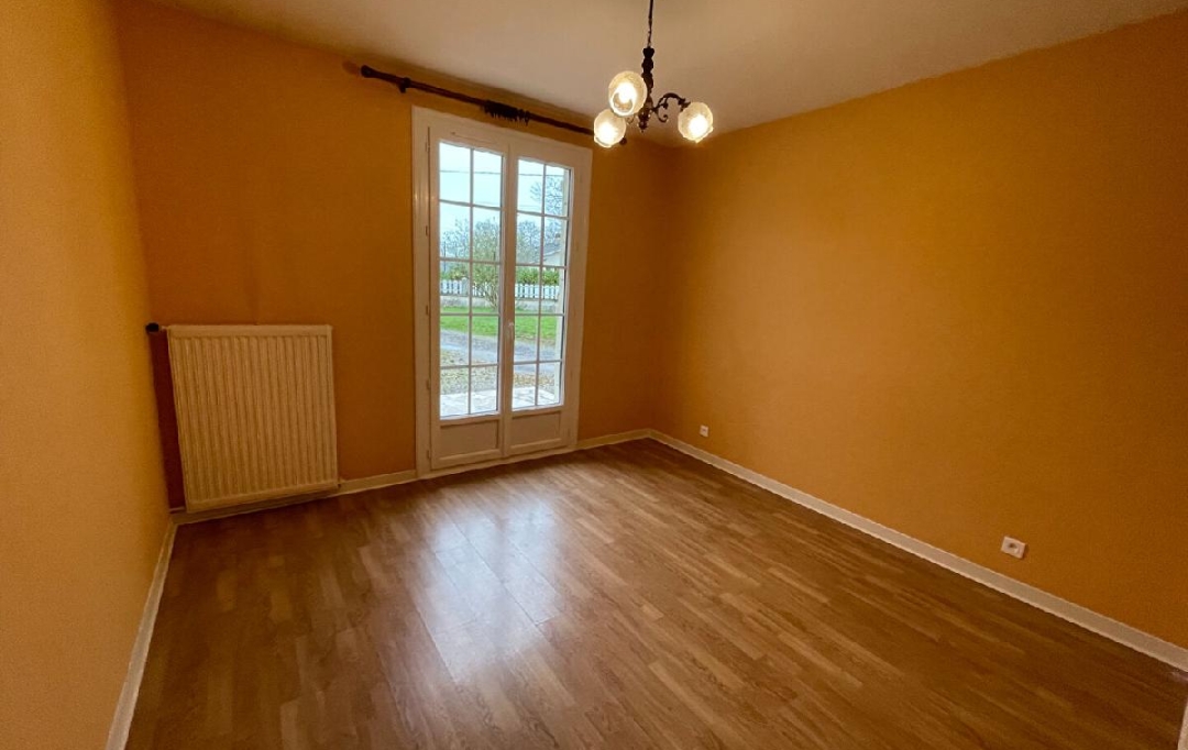 VALOIS IMMOBILIER : Maison / Villa | JOURGNAC (87800) | 118 m2 | 800 € 