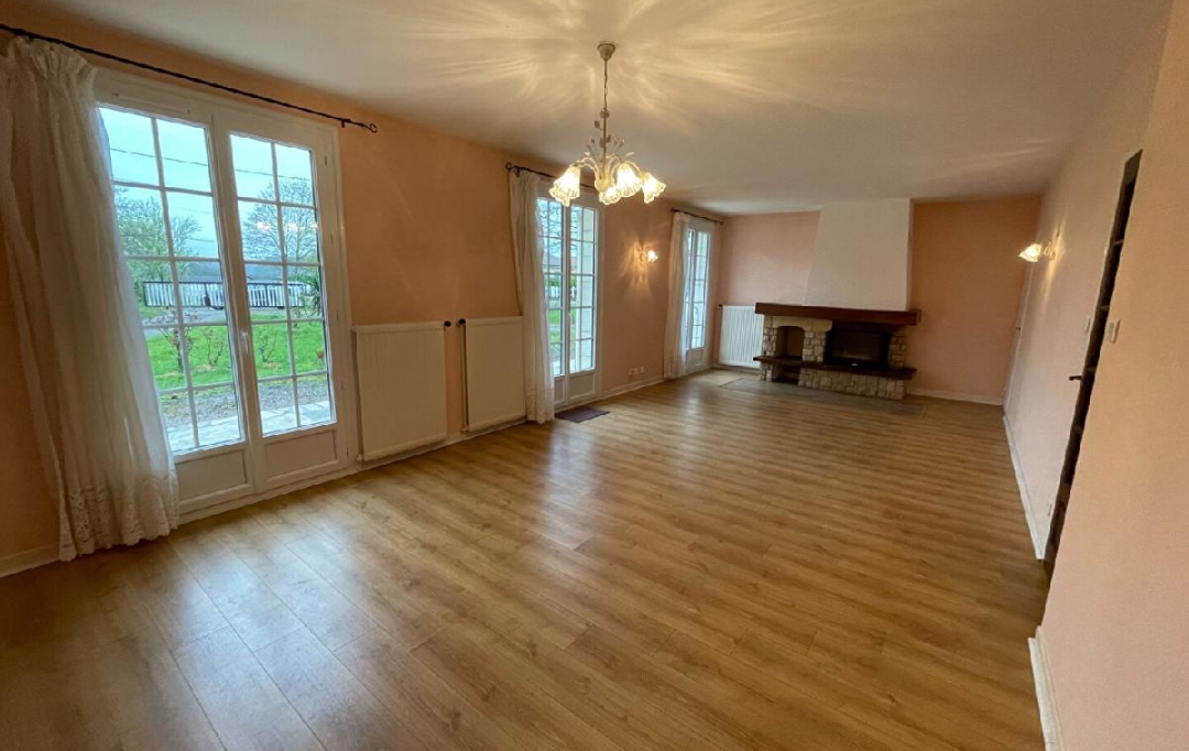 VALOIS IMMOBILIER : Maison / Villa | JOURGNAC (87800) | 118 m2 | 800 € 