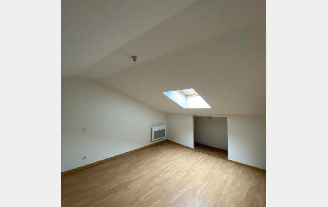 VALOIS IMMOBILIER : Appartement | AIXE-SUR-VIENNE (87700) | 57 m2 | 740 € 