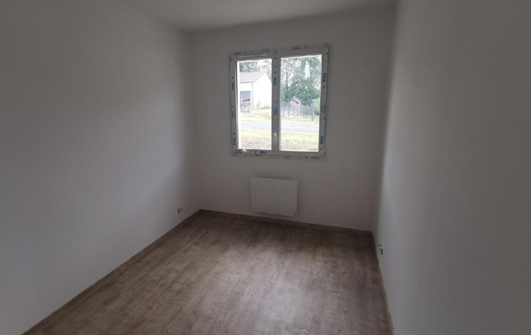 VALOIS IMMOBILIER : Maison / Villa | CHAMPSAC (87230) | 87 m2 | 915 € 