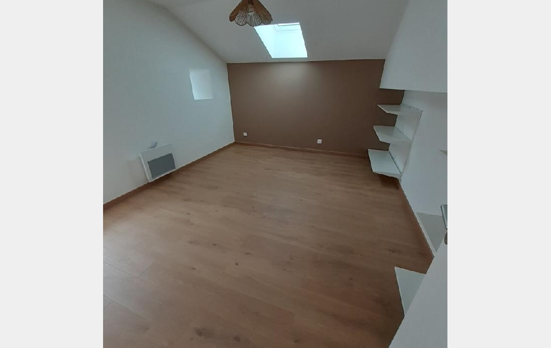 VALOIS IMMOBILIER : Maison / Villa | VERNEUIL-SUR-VIENNE (87430) | 105 m2 | 1 170 &euro; 