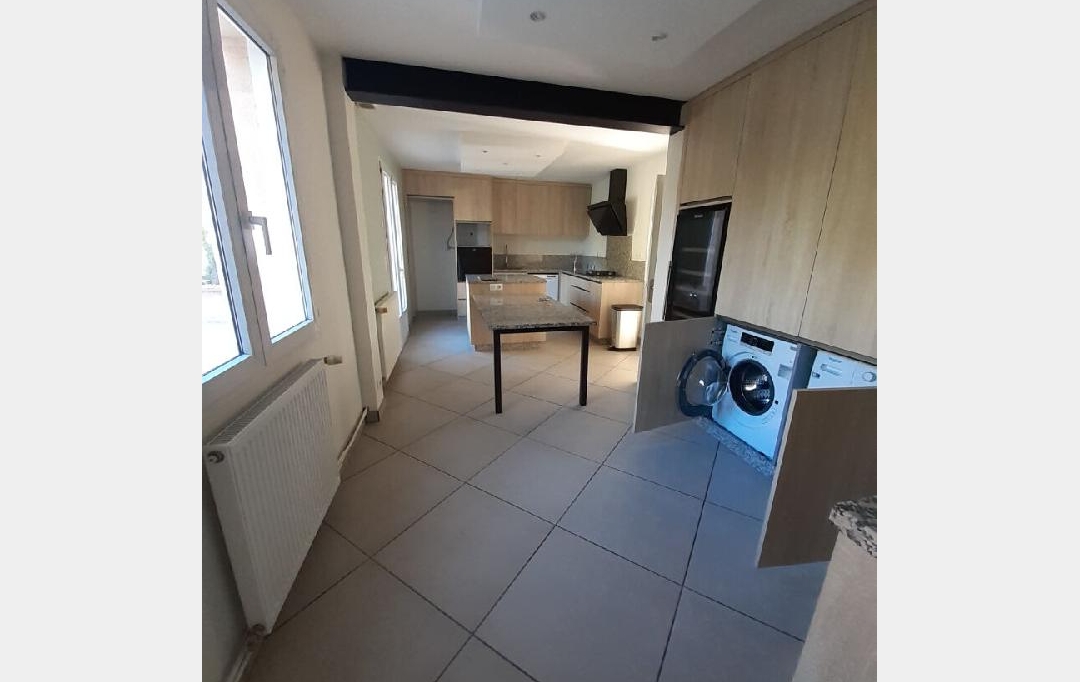 VALOIS IMMOBILIER : Maison / Villa | PANAZOL (87350) | 177 m2 | 2 400 &euro; 
