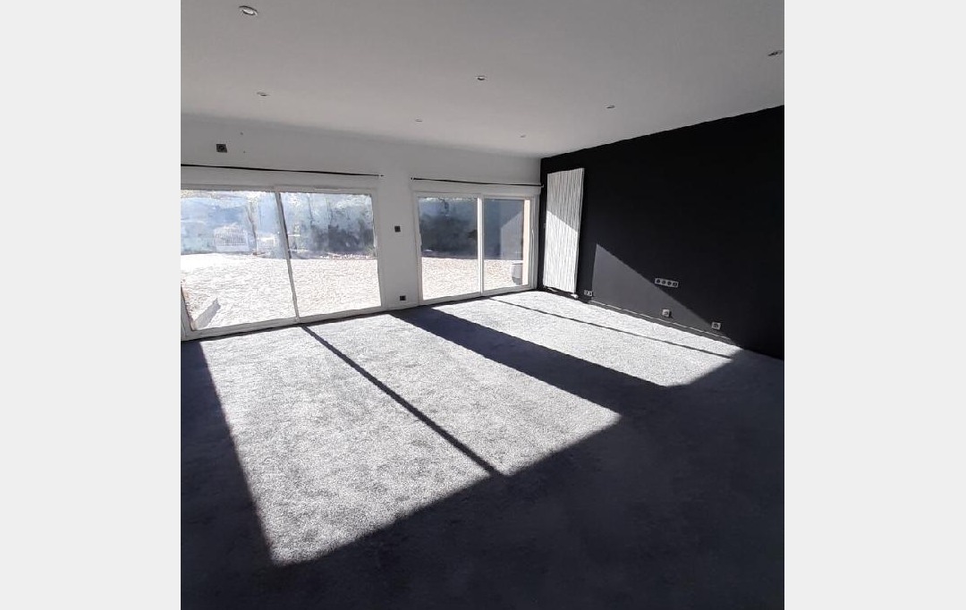 VALOIS IMMOBILIER : Maison / Villa | PANAZOL (87350) | 177 m2 | 2 400 &euro; 