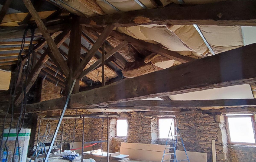 VALOIS IMMOBILIER : Immeuble | AIXE-SUR-VIENNE (87700) | 375 m2 | 97 200 € 