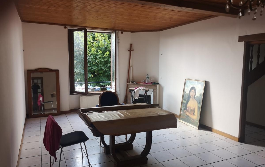 VALOIS IMMOBILIER : Maison / Villa | AIXE-SUR-VIENNE (87700) | 131 m2 | 196 100 € 