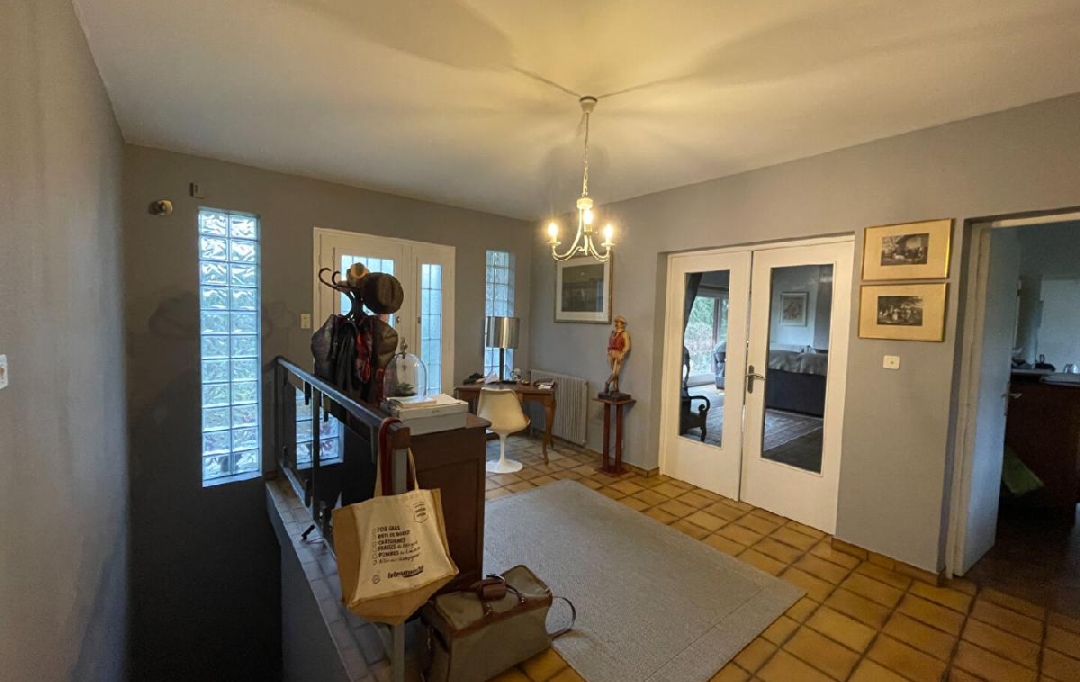 VALOIS IMMOBILIER : House | BESSINES-SUR-GARTEMPE (87250) | 208 m2 | 253 200 € 