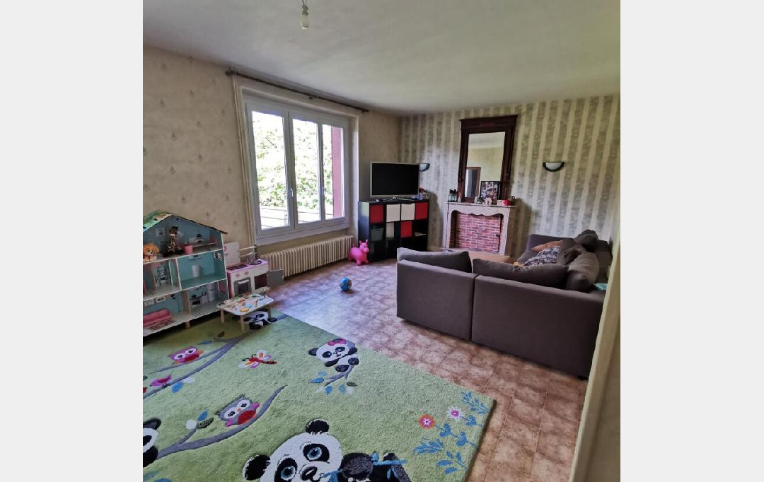 VALOIS IMMOBILIER : House | AIXE-SUR-VIENNE (87700) | 197 m2 | 263 750 € 
