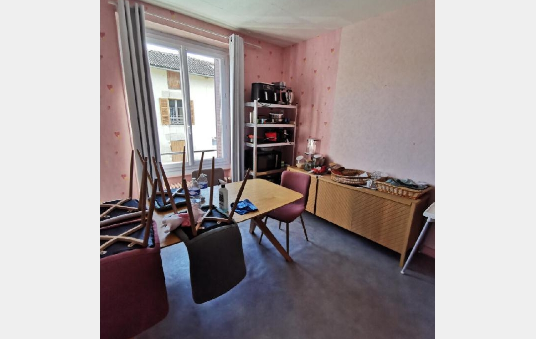 VALOIS IMMOBILIER : House | AIXE-SUR-VIENNE (87700) | 197 m2 | 263 750 € 