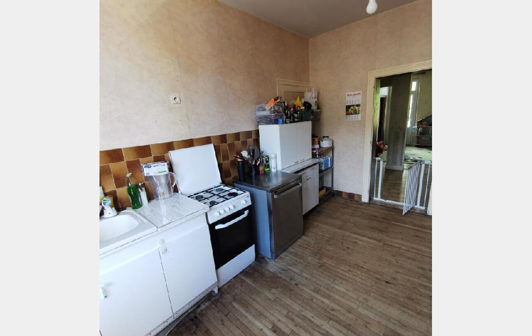 VALOIS IMMOBILIER : House | AIXE-SUR-VIENNE (87700) | 197 m2 | 263 750 € 