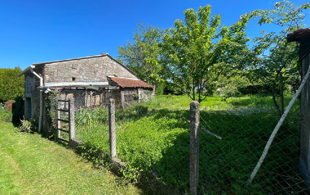 VALOIS IMMOBILIER : Maison / Villa | LA CROIX-SUR-GARTEMPE (87210) | 92 m2 | 58 830 € 