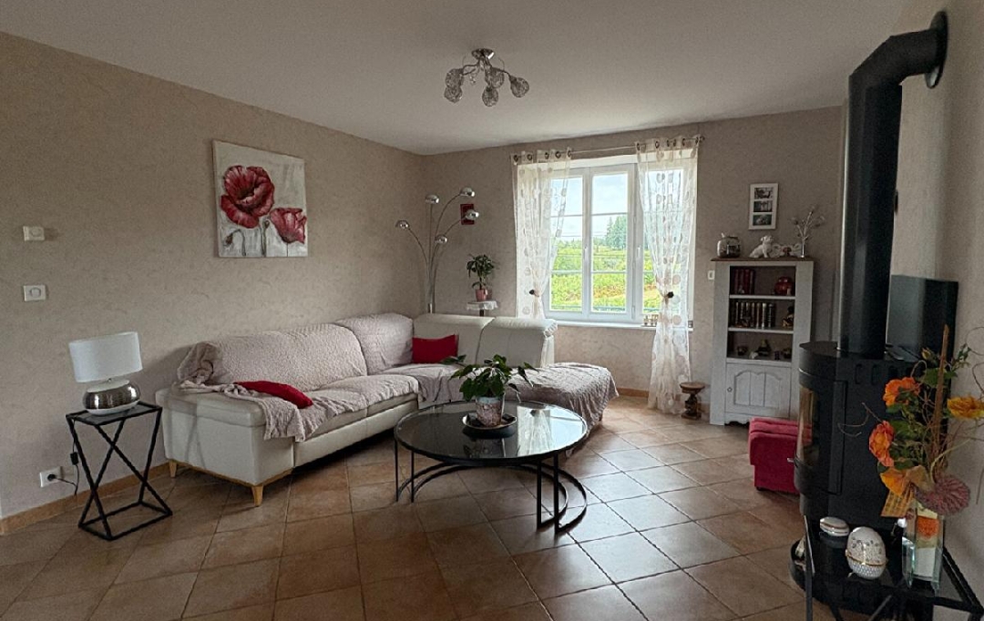 VALOIS IMMOBILIER : House | SAINT-HILAIRE-LES-PLACES (87800) | 160 m2 | 237 375 € 