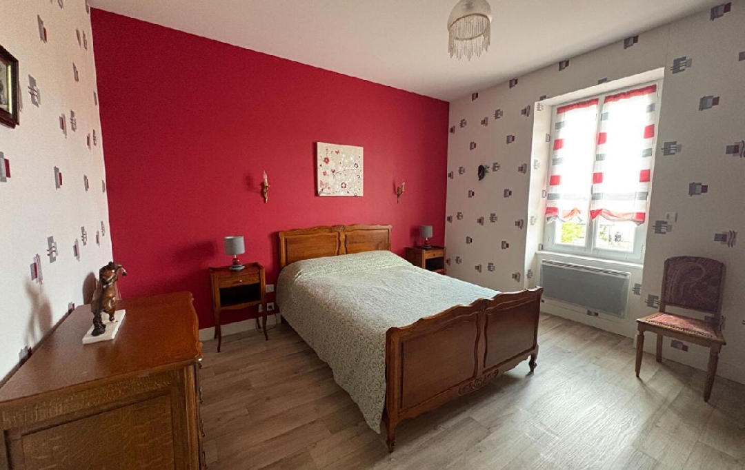 VALOIS IMMOBILIER : House | SAINT-HILAIRE-LES-PLACES (87800) | 160 m2 | 237 375 € 