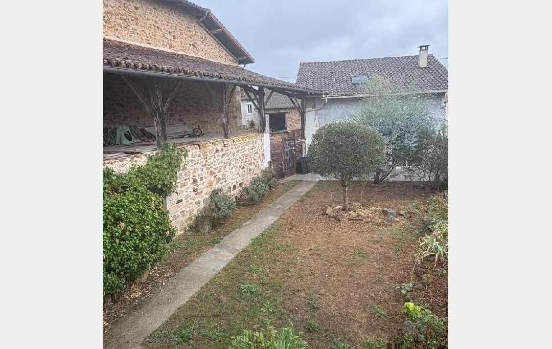 VALOIS IMMOBILIER : House | SAINT-JUNIEN (87200) | 101 m2 | 190 800 € 