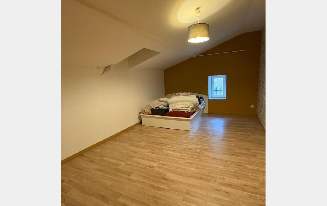 VALOIS IMMOBILIER : House | SAINT-JUNIEN (87200) | 101 m2 | 190 800 € 