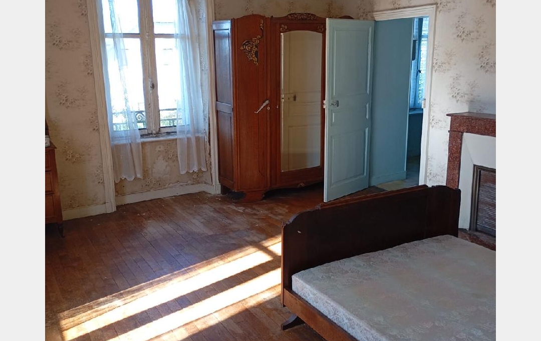 VALOIS IMMOBILIER : House | BUSSIERE-GALANT (87230) | 122 m2 | 81 750 € 