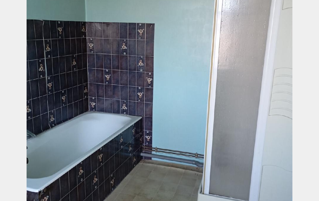 VALOIS IMMOBILIER : House | BUSSIERE-GALANT (87230) | 122 m2 | 81 750 € 