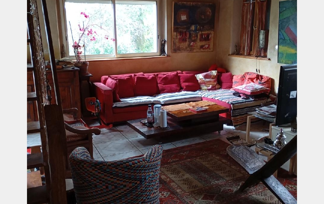 VALOIS IMMOBILIER : House | VERNEUIL-SUR-VIENNE (87430) | 140 m2 | 300 000 € 