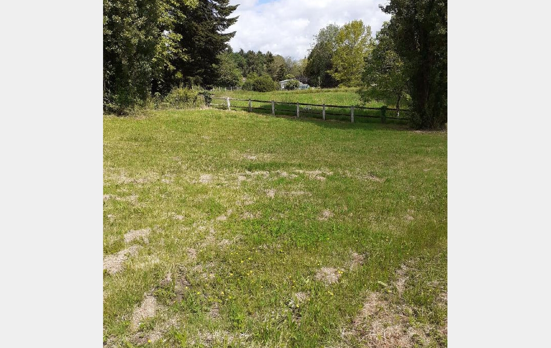 VALOIS IMMOBILIER : Terrain | SAINT-PRIEST-SOUS-AIXE (87700) | 800 m2 | 28 625 &euro; 