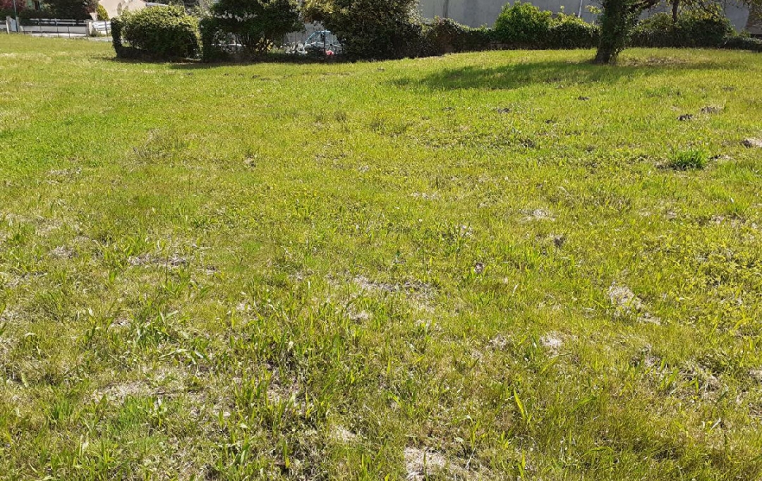 VALOIS IMMOBILIER : Terrain | SAINT-PRIEST-SOUS-AIXE (87700) | 800 m2 | 28 625 &euro; 
