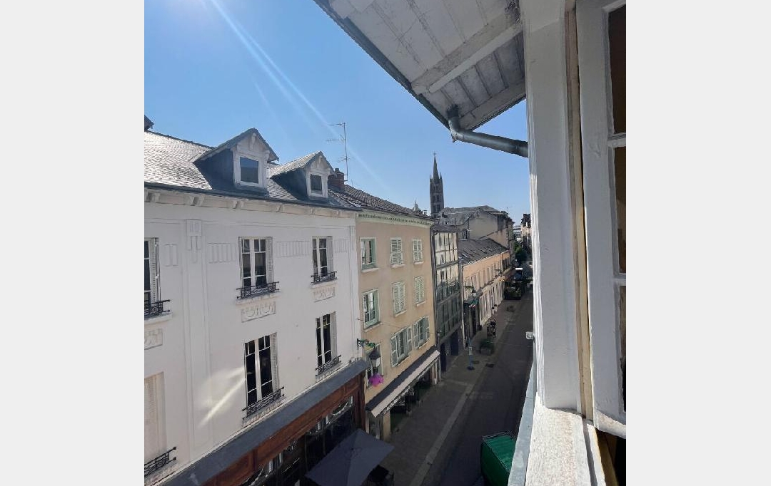 VALOIS IMMOBILIER : Immeuble | LIMOGES (87000) | 54 m2 | 124 660 &euro; 