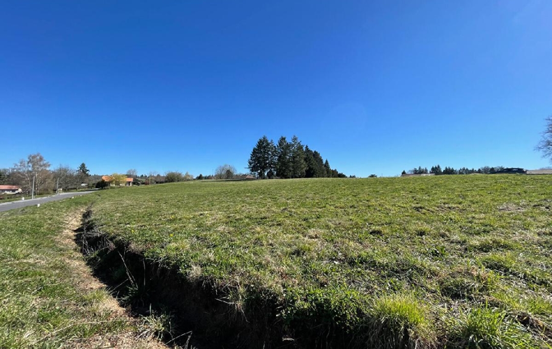 VALOIS IMMOBILIER : Terrain | FEYTIAT (87220) | 1 257 m2 | 79 570 &euro; 