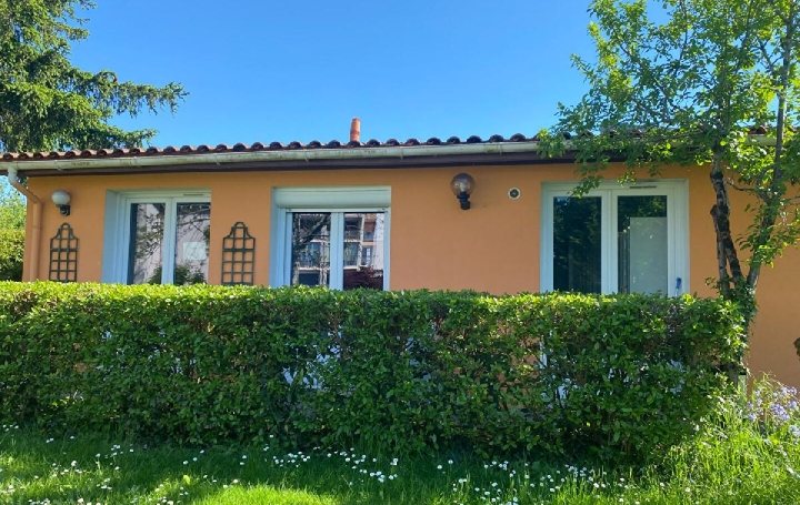 Maison LIMOGES 17 m2 450 € Maison LIMOGES 17 m2 450 €