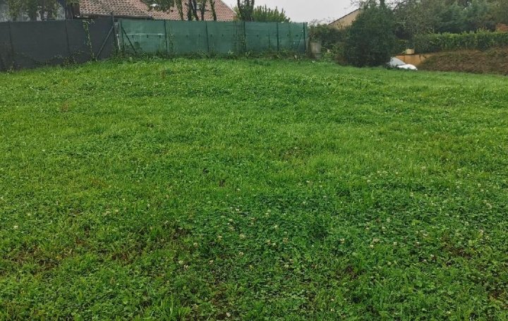  VALOIS IMMOBILIER Ground | BURGNAC (87800) | 752 m2 | 50 175 € 
