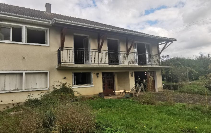 Maison AIXE-SUR-VIENNE 115 m2 132 530 € Maison AIXE-SUR-VIENNE 115 m2 132 530 €