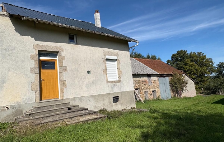 Maison NEXON 145 m2 69 300 € Maison NEXON 145 m2 69 300 €