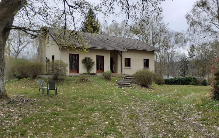Maison   VERNEUIL-SUR-VIENNE  140 m2 247 925 € 