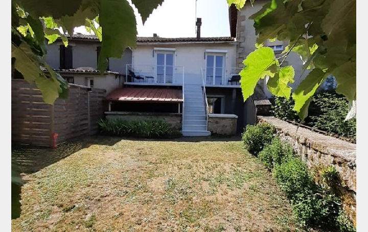 Maison   NIEUL   180 200 € 