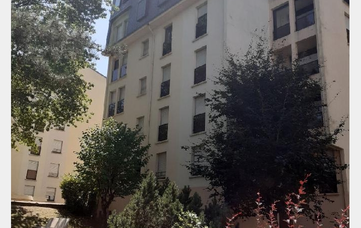 Appartement P3   LIMOGES  63 m2 120 680 € 